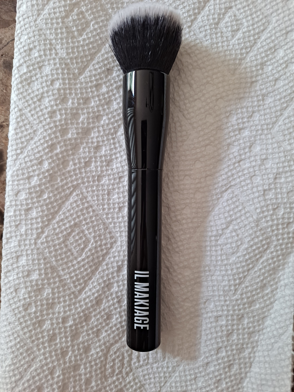 IL MAKIAGE Foundation Blending Brush 100